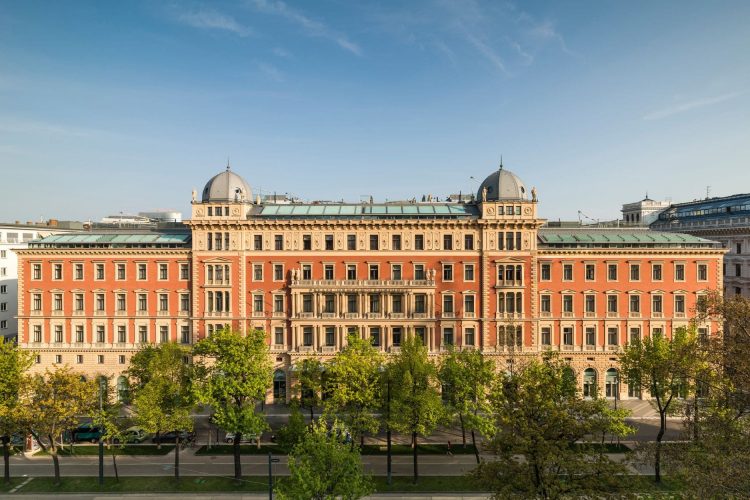 Anantara Hotels, Resorts & Spas debütieren mit der Übernahme des Palais Hansen auf dem DACH-Markt. © Stephan Huger